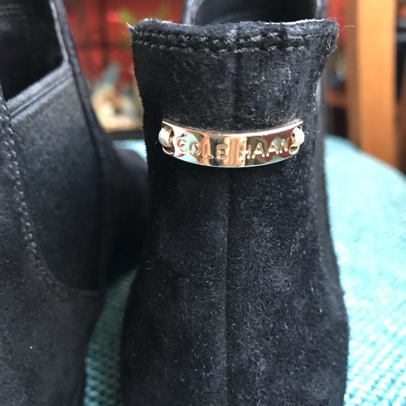 Cole Haan suede ankle boots. Worn once. Size 7 1/2 B. - Picture 5 of 8